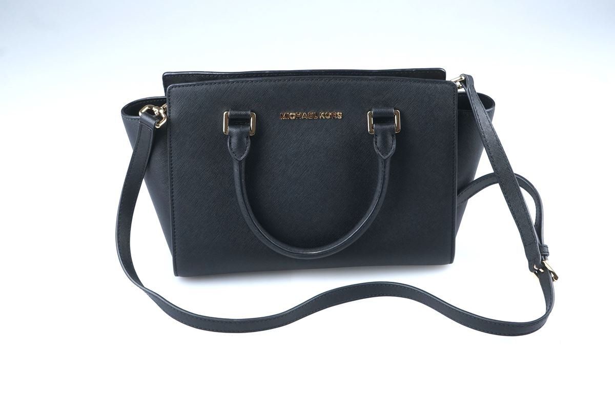 Michael Kors Taschen für Damen: Michael Kors Selma Medium Satchel Handtasche – Gebraucht aus Rüti ZH von Restwert_Rueti_ZH
