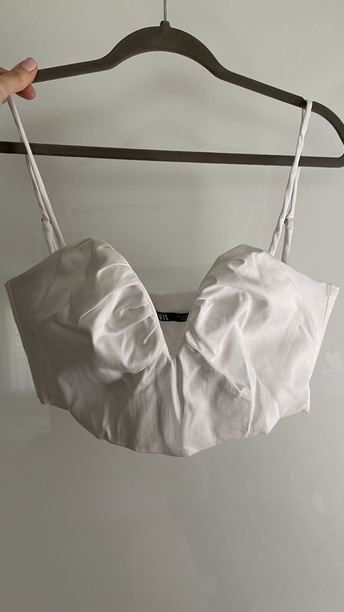 Zara Top: Zara Crop Top Weiss – Nuovo (secondo la descrizione) da Lausen venduto da sim_hgp6 3