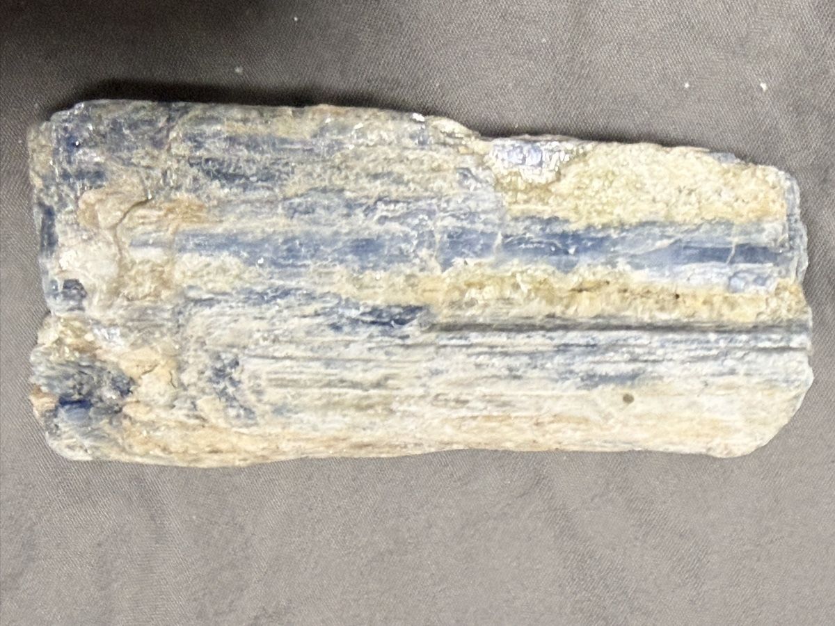 Minéraux & Lithothérapie: Kyanit  Rohstein natural  – Neuf (Voir description) à Oberhof par RealStone 3