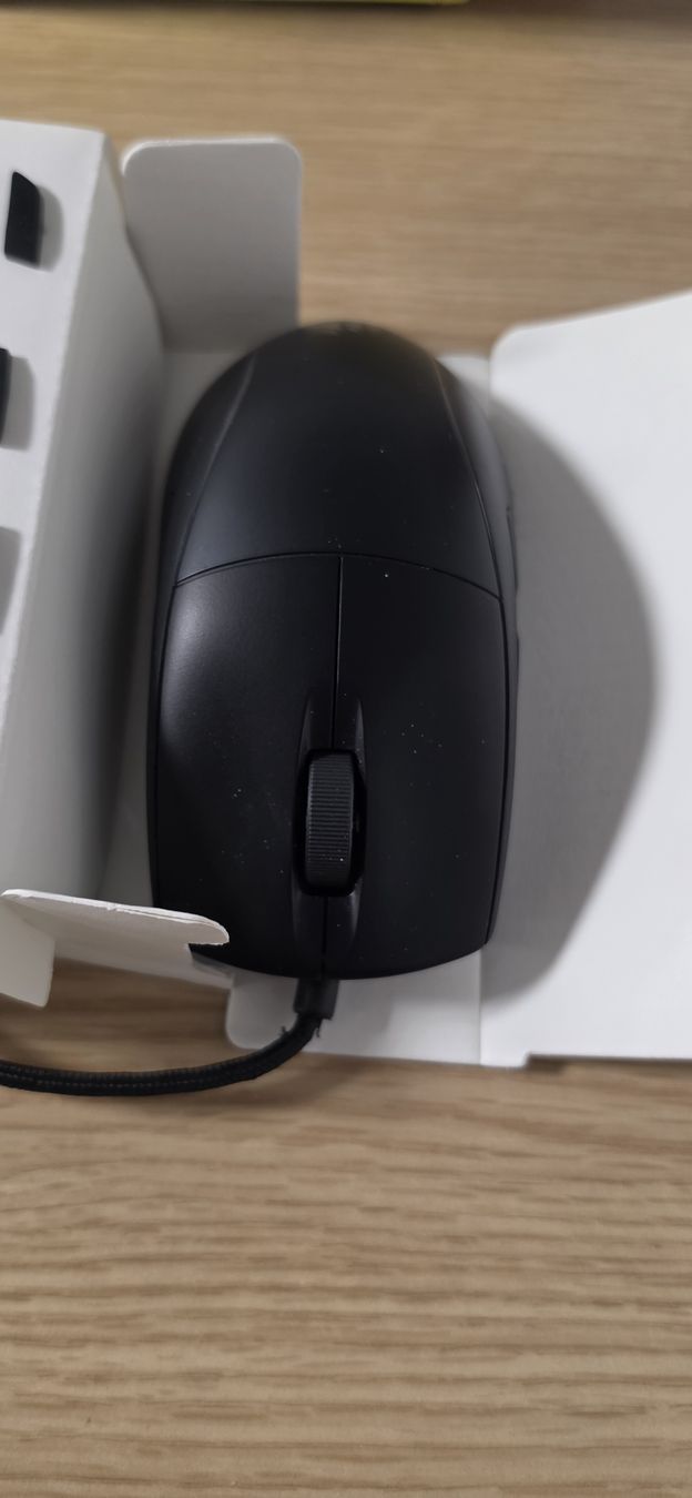 Corsair Mouse: Souris Corsair M75 Filaire – Nuovo (secondo la descrizione) da Les Avanchets venduto da daf_hnx6 8
