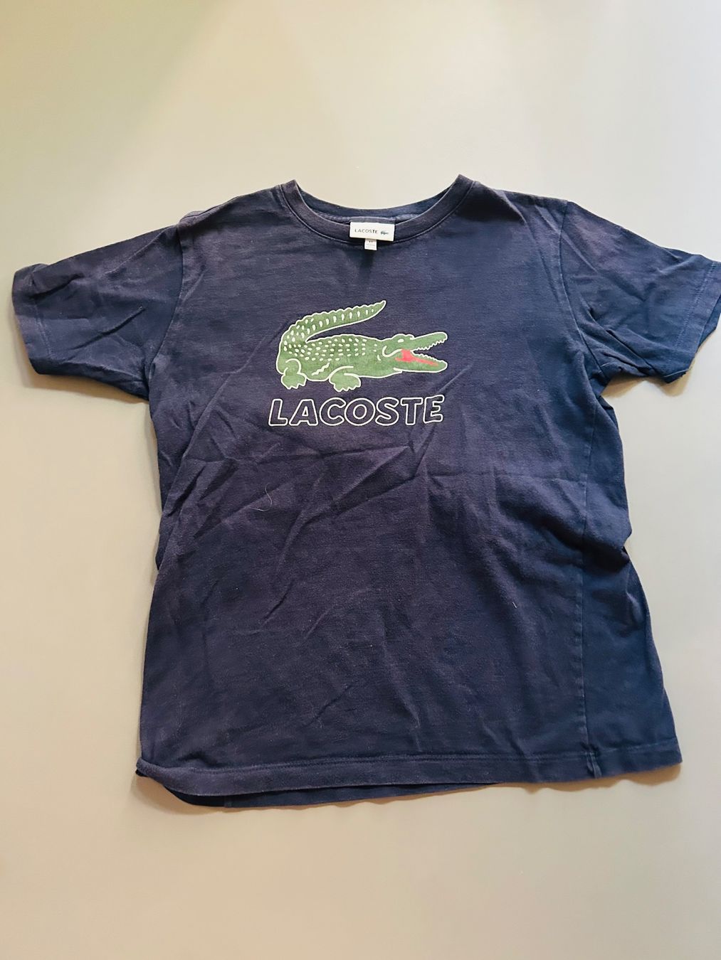 Lacoste Chemises, T-shirts & Polos: T-shirt Lacoste – D'occasion à Founex par etswang