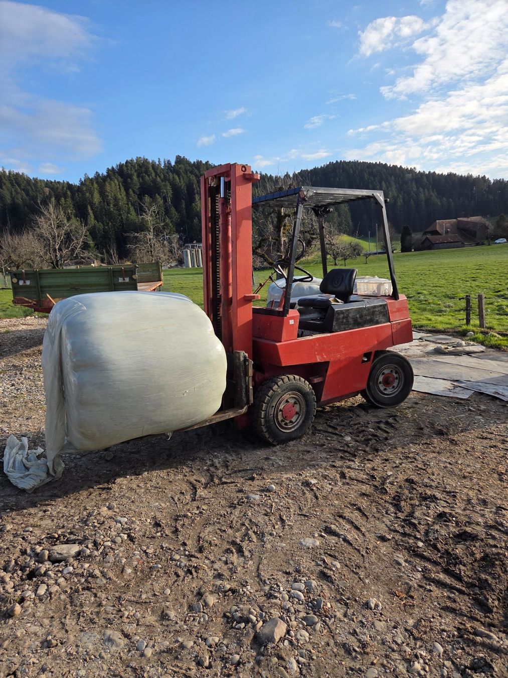 Carrelli elevatori e a forche: Stapler Linde – Usato da Zollbrück venduto da ThoBa2 1
