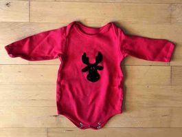 Baby Body langarm rot Grösse 62, plus ein gestreitft H&M 62