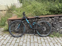 Cube Stereo 120 Race 29, black´n´blue Rh 18"