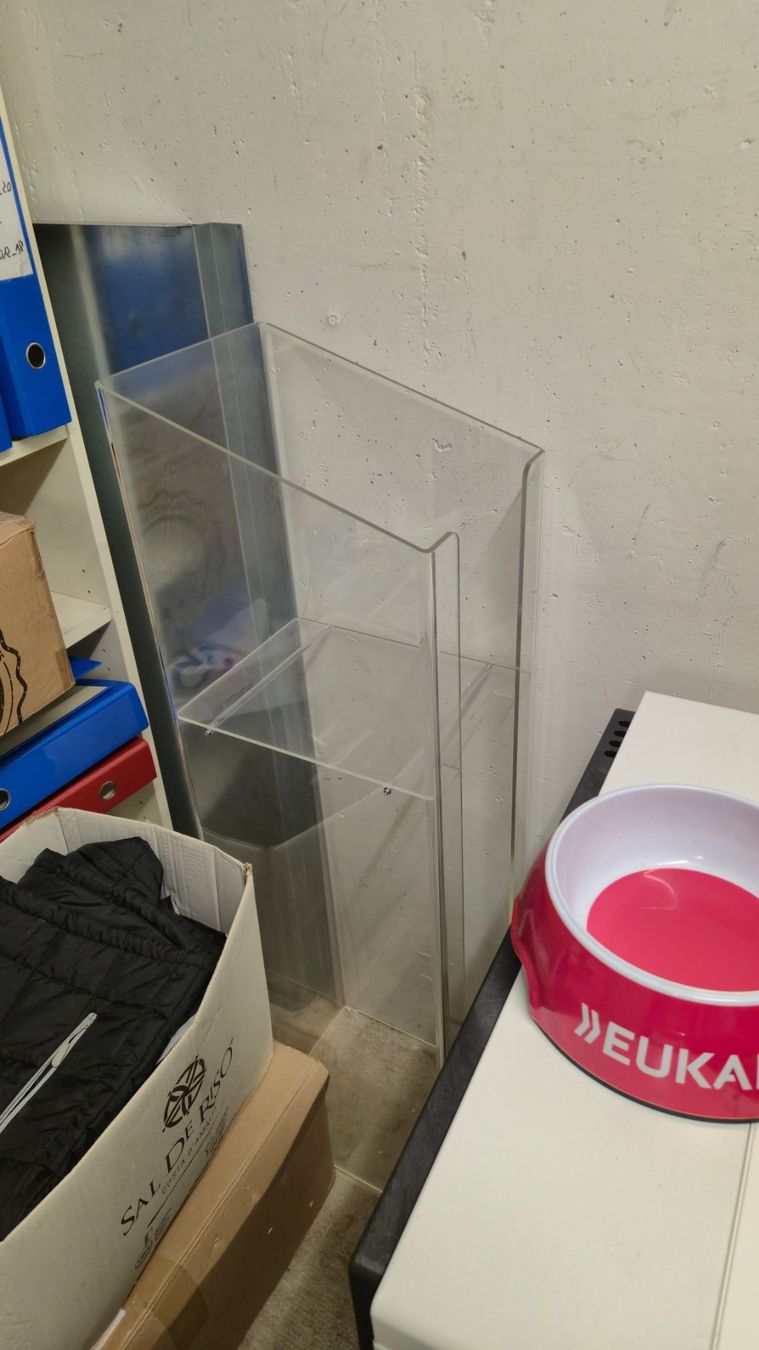 Altro per la casa: Magazinaufsteller Plexiglas 3/3 – Usato da Watt venduto da sarahZH1995 2