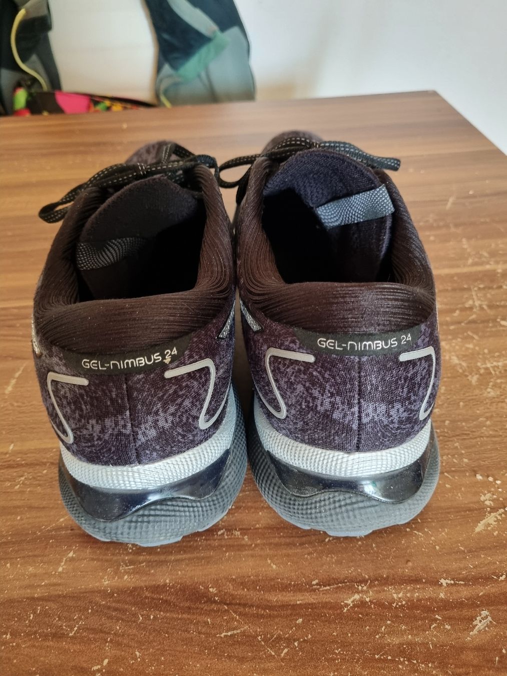 Asics Scarpe da uomo: Asics gel nimbus 24 platinum, 47 – Usato da Bernex venduto da couscous03 5