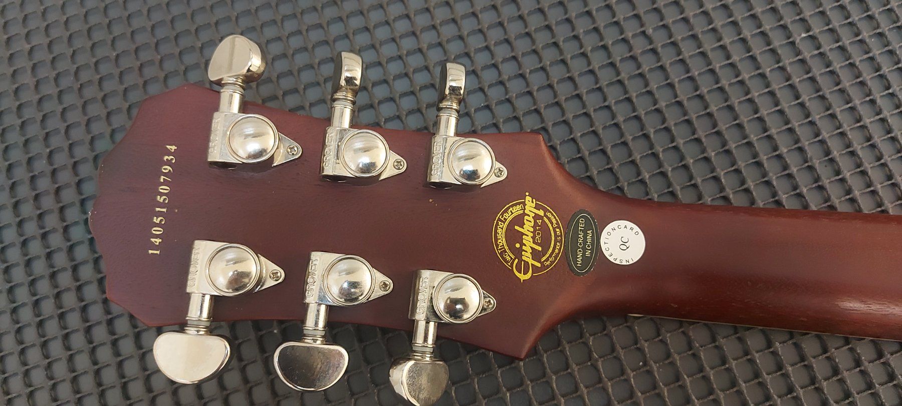Epiphone Strumenti musicali: Epiphone Les Paul Traditional PRO E-Gitarre Sunburst – Usato da Glattbrugg venduto da Swissmusik 5