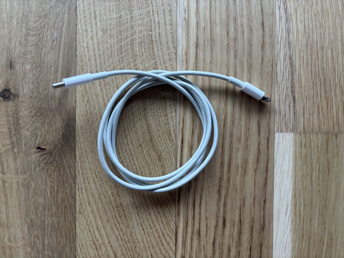 Apple Kabel: Original Apple USB-C auf Lightning Kabel 1m – Gebraucht aus Zug von volpo6300