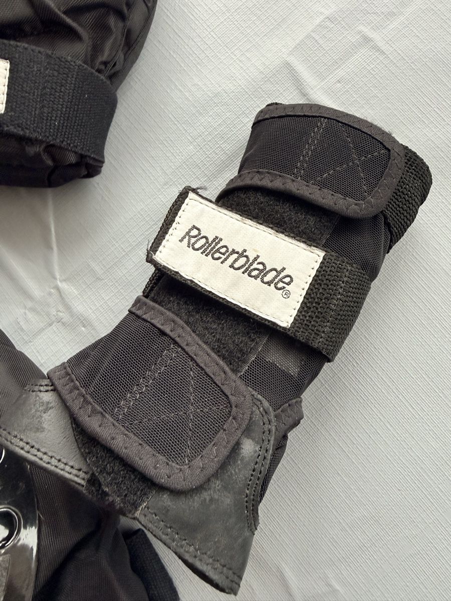 Schutz & Schoner: Rollerblade Knie Ellbogen Handgelenk Grösse L – Gebraucht aus Rorschacherberg von pol_2pw7 3