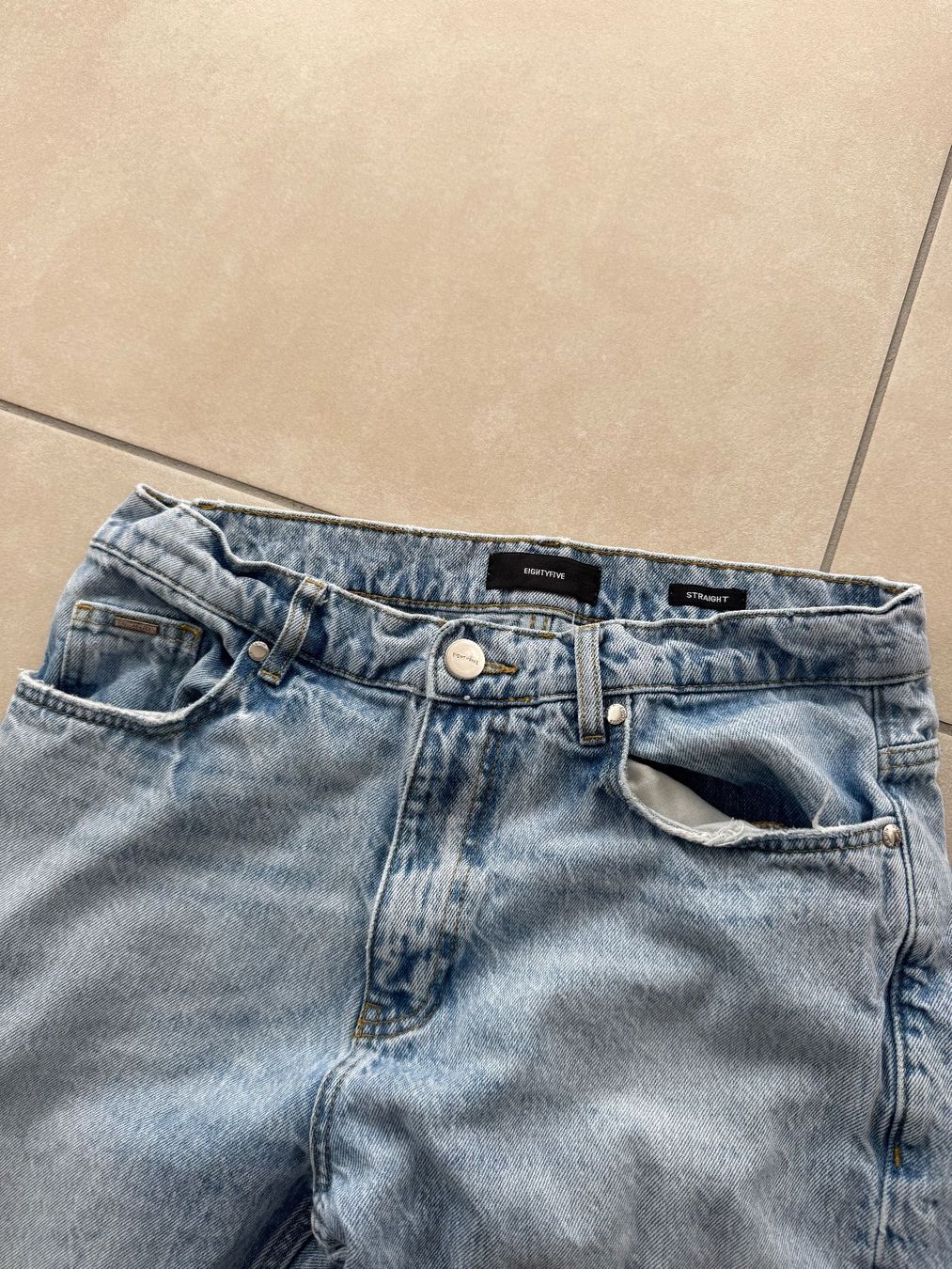Jeans: EightyFive Straight Jeans 2x Grösse 30 – Usato da Meierskappel venduto da kev_nn8q 8