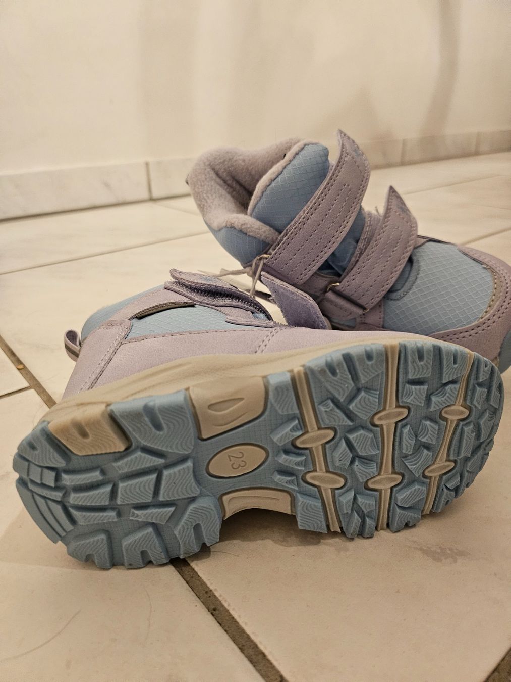 Scarpe per ragazze: Winterschuhe 23 – Nuovo (secondo la descrizione) da Kefikon TG venduto da Livline 2