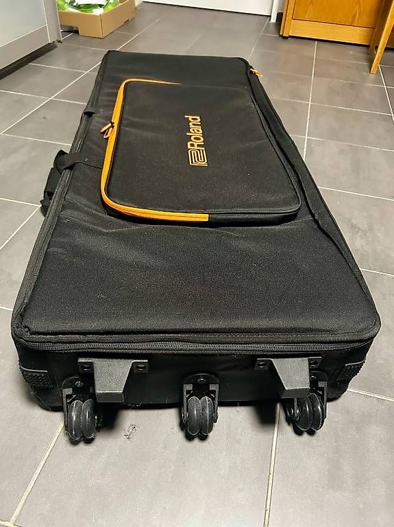 Valigie: Juno X Keyboard Case SC-G61W3 Schwarz – Nuovo (secondo la descrizione) da Winterthur venduto da popshop 3