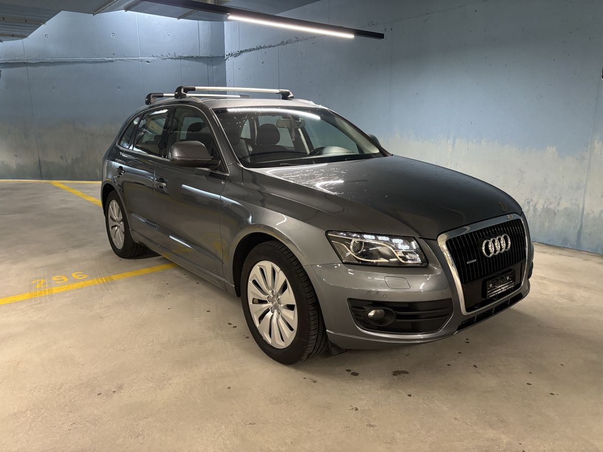 Audi Automobili: Audi Q5 Hybrid – Usato da Einsiedeln venduto da bor_rxm8