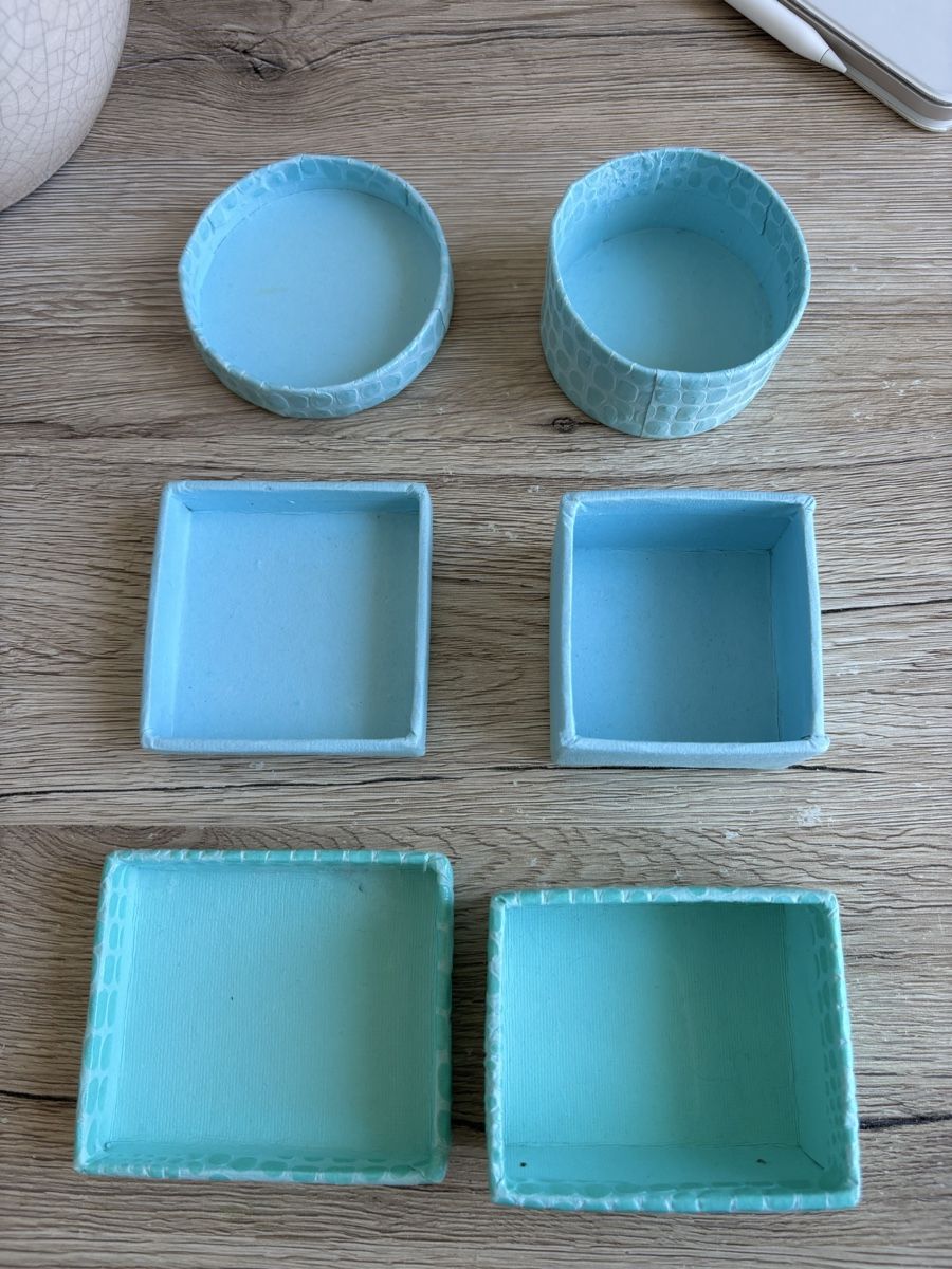 Tutte le decorazioni: Schöne hellblaue Schachteln, 3 Stück – Usato da Steinmaur venduto da aly_mhs6 1