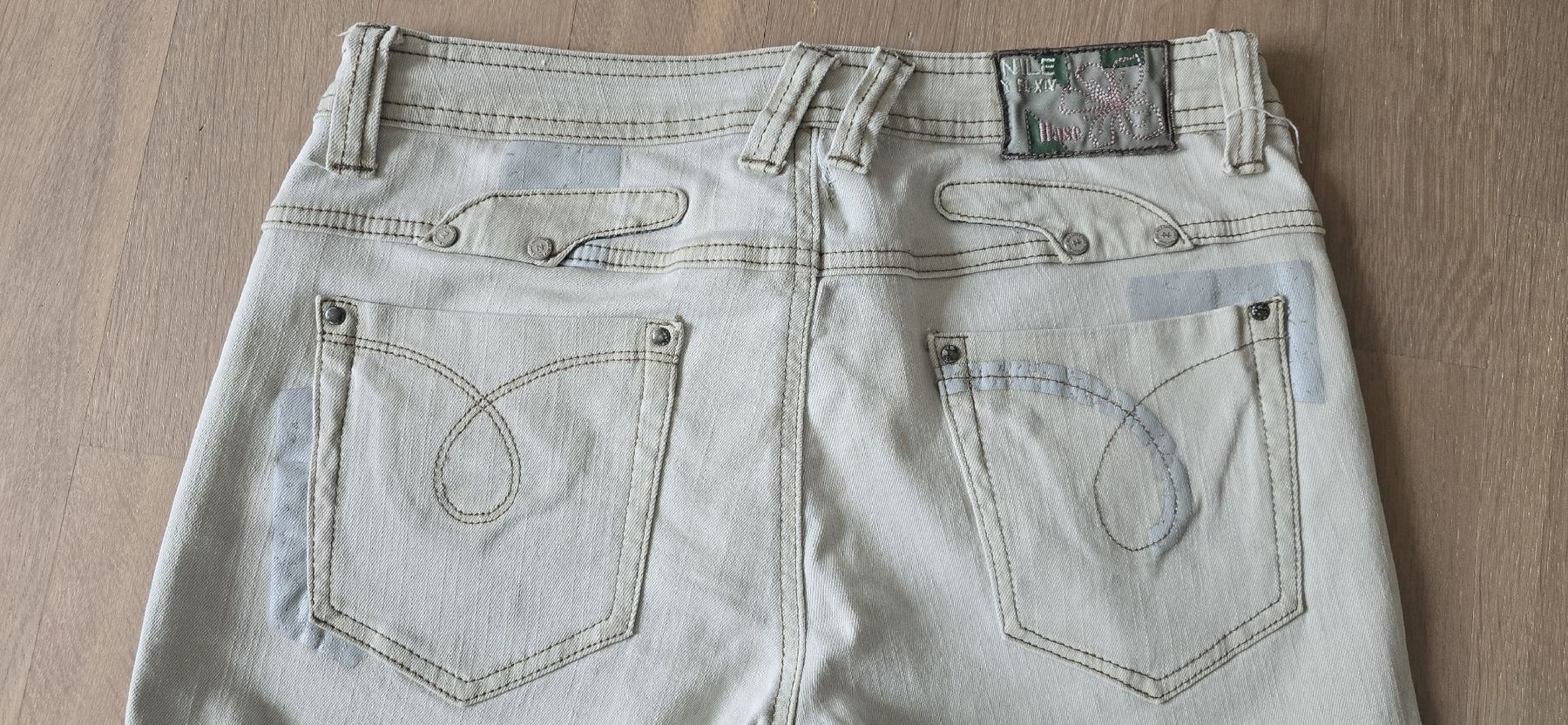 Jeans: Helle Jeans, Grösse S  von Nile – Usato da Amlikon-Bissegg venduto da Schnuefeli4 2