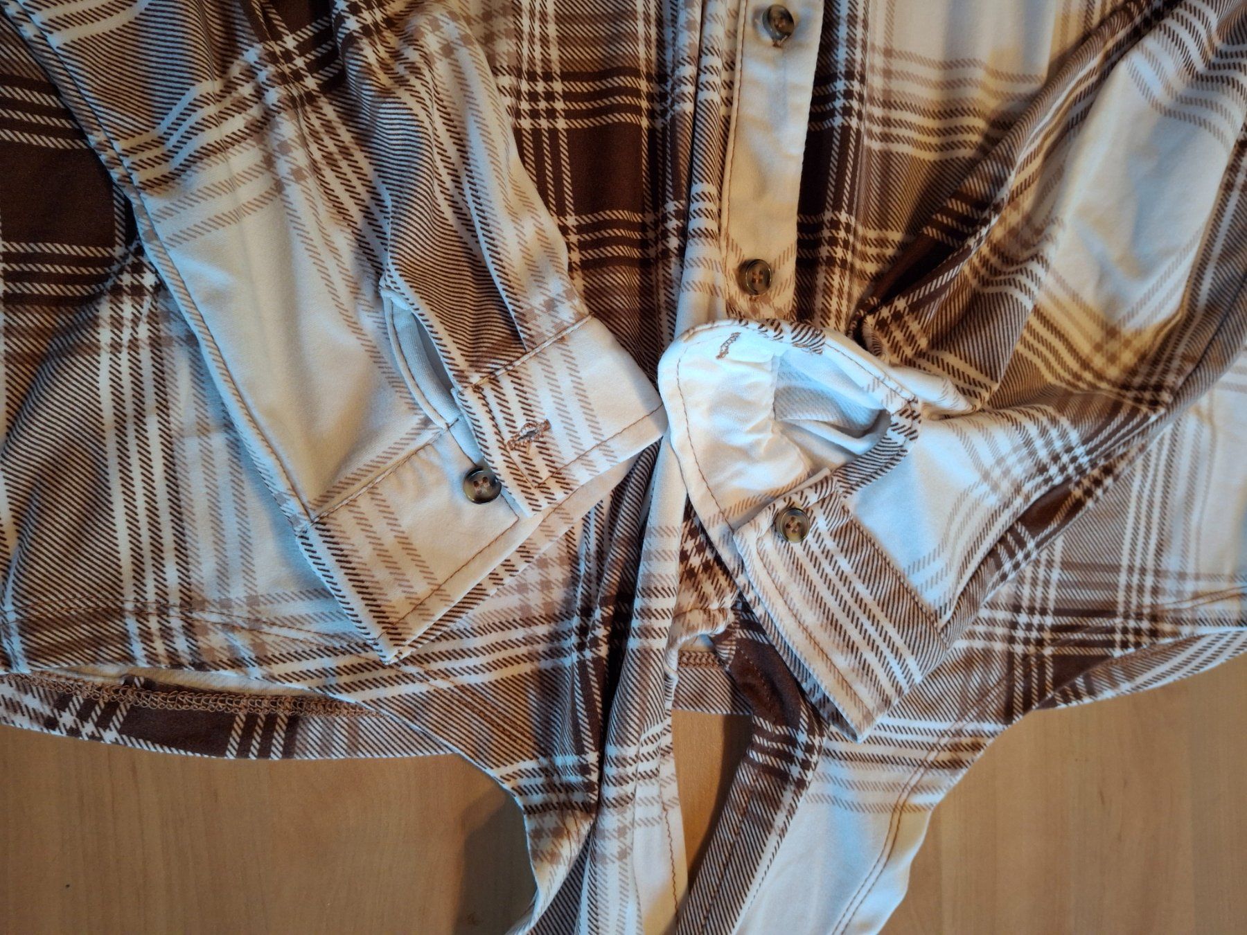 Camicette: Chemise matière douce taille L marque Chicorée – Usato da Villiers venduto da san_jn5w 1