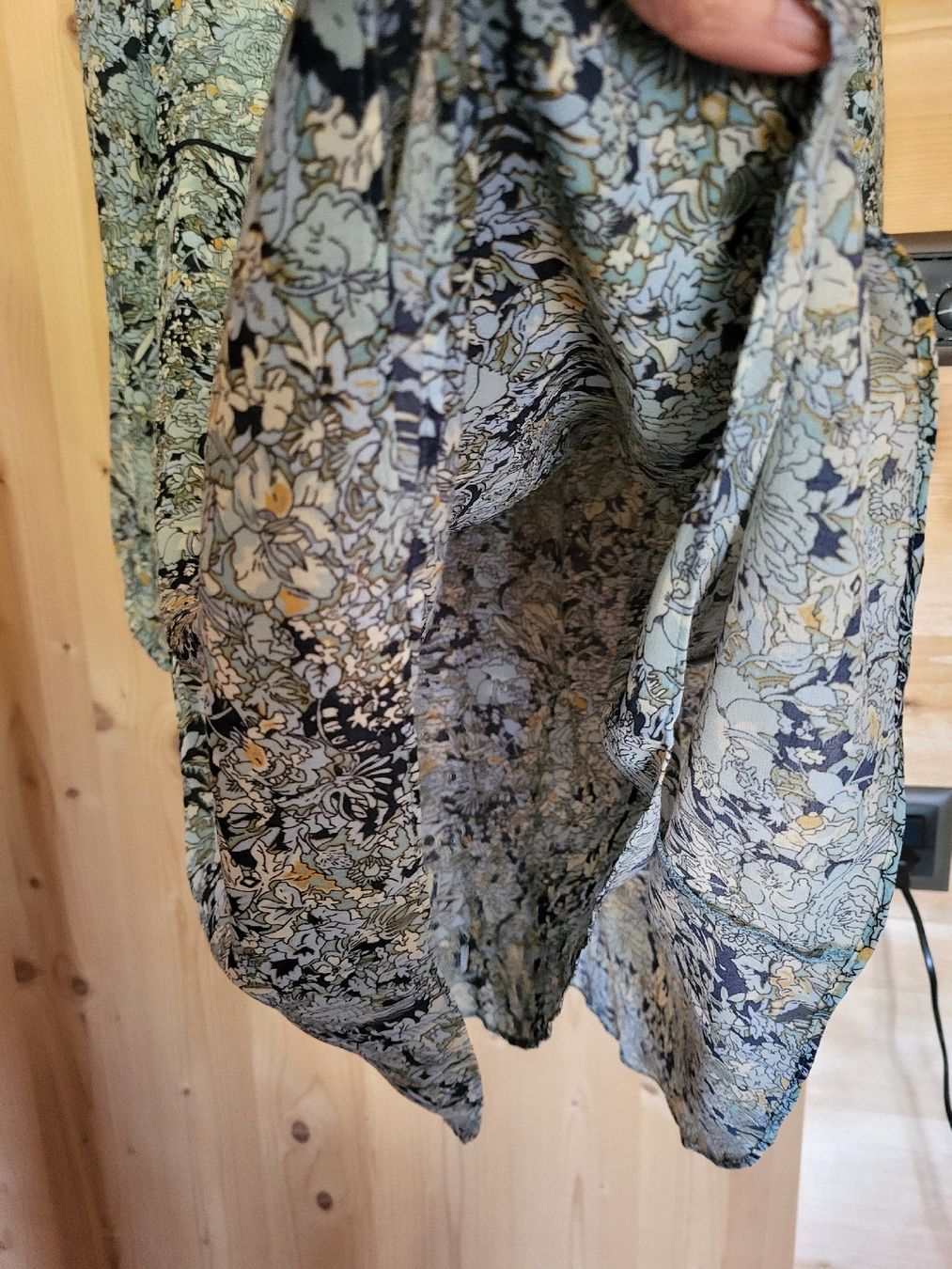 Maje Vestiti: Maje Kleid – Nuovo (secondo la descrizione) da Zweisimmen venduto da Adorable 5