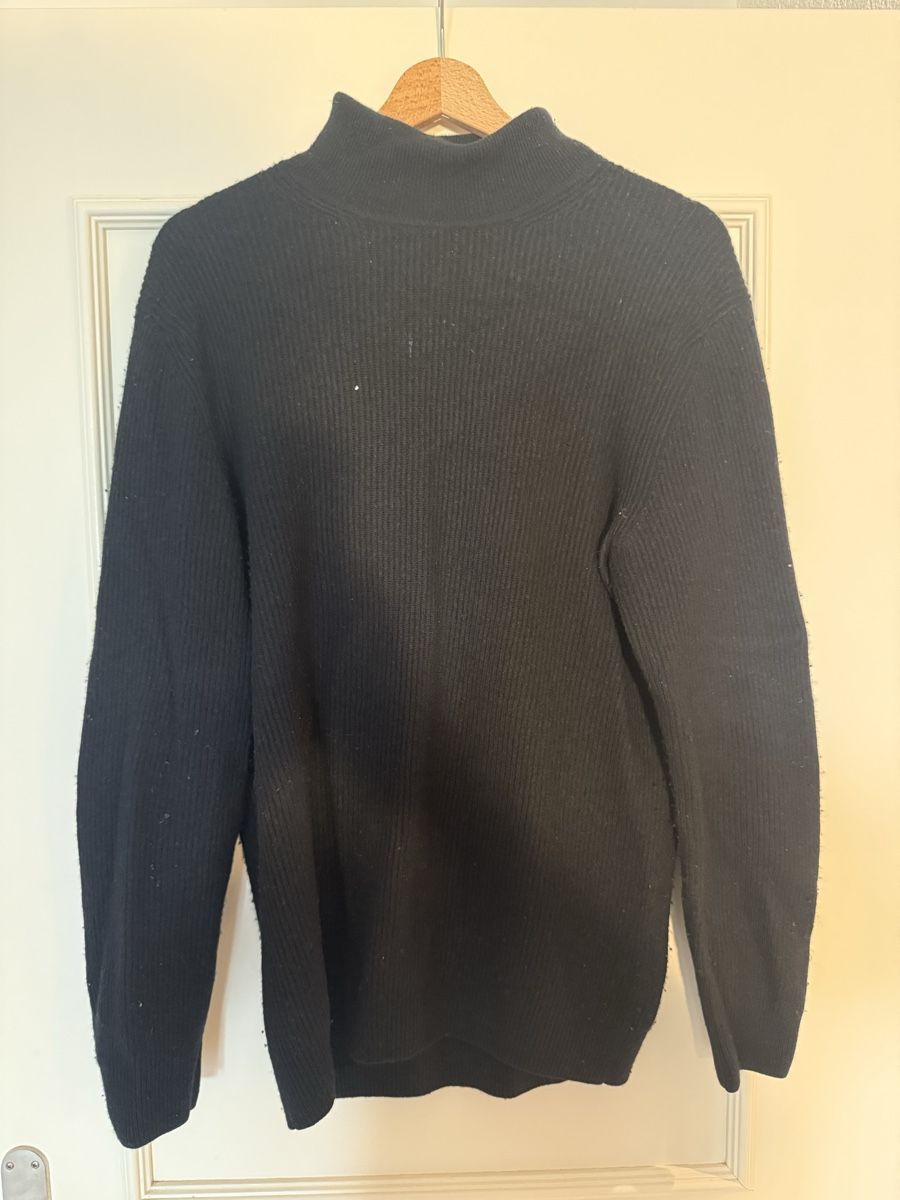 Pulls & Sweat-shirts: Rollkragenpullover schwarz, Grösse L, Cashmere Blend – D'occasion à Hombrechtikon par bau_vw5t 1