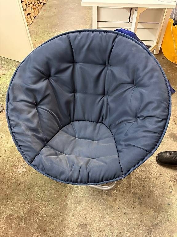Sessel: Blauer Klappsessel – Gebraucht aus Zürich von miyumiyu