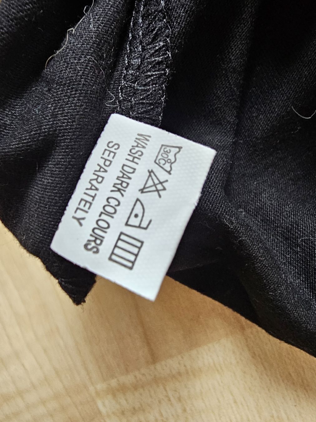 T-shirt: 2 Baumwolle T-Shirts M – Nuovo (secondo la descrizione) da Büttikon AG venduto da PAM120319 2
