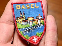 VINTAGE Badge BASEL - ST. GALLER STICKEREI klein