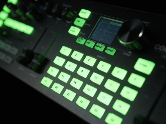 Illuminazione & Effetti luce: Eurolite DMX LED Color Chief Controller – Nuovo e nell'imballaggio originale da Däniken SO venduto da Profog1 3