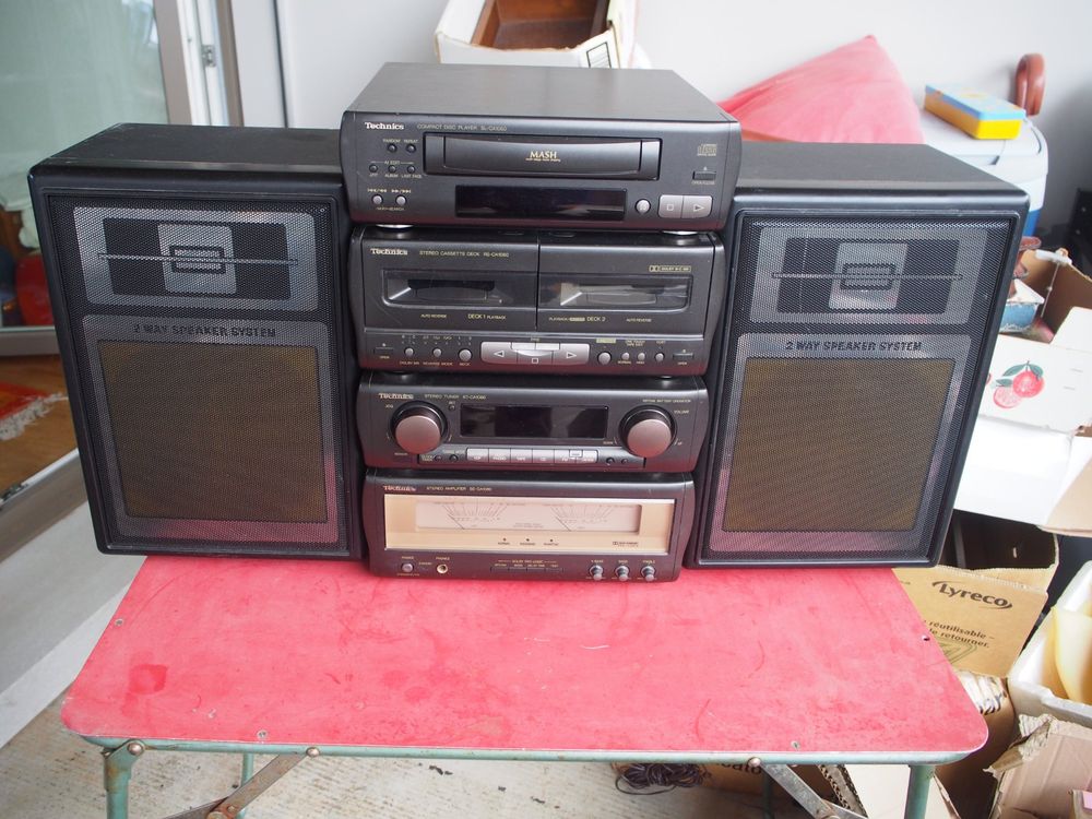 Technics Chaine Hifi. Années 90. rare (Gebraucht) in Meyrin für CHF 225 — free download