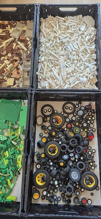 Kit di costruzioni: Lego Kiloware farblich sortiert – Usato da Utzenstorf venduto da eli_f9dw