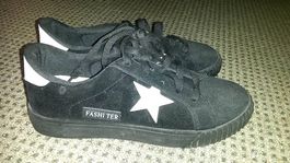 Schuhe NEU Sneaker Stern