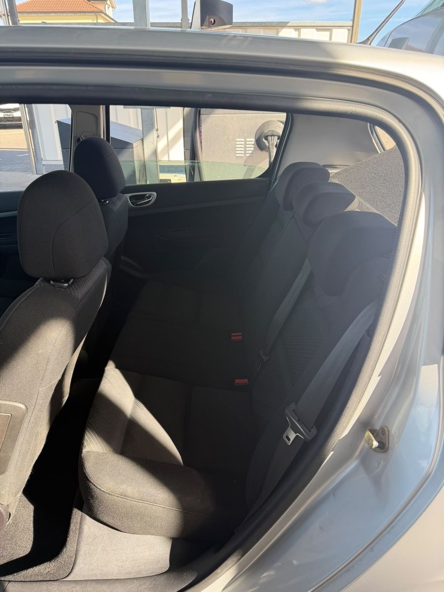 Peugeot Automobili: PEUGEOT 307 2. 0I – Usato da Flawil venduto da 1up_5bzg 4
