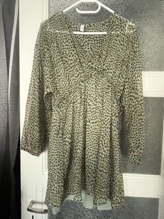 Robe courte à motif animalier, Mango taille M