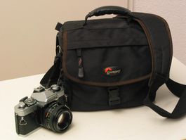 LOWE-PRO Nova-1 Fototasche Kameratasche Reflexkamera Tasche