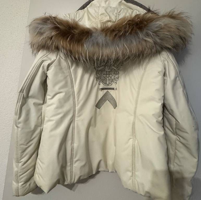 Giacche: Winter Damen  Jacke  – Usato da Kloten venduto da ane_k9zz 2