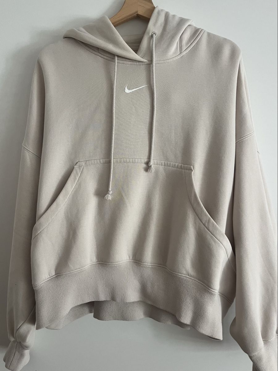 Nike Pullover & Sweatshirts: Beiger Kapuzenpullover Damen von Nike Grösse M – Gebraucht aus Hinwil von Nullacht15 5