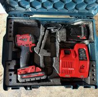 Milwaukee Schlagschrauber M18 FUEL, 2x 3.0 Ah + Ladegerät