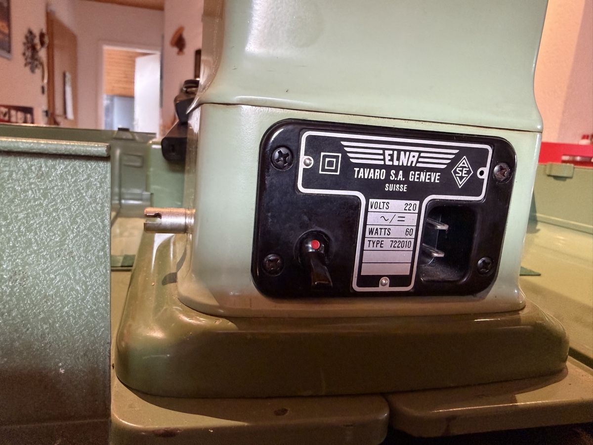 Elna Macchine da cucire: ELNA  SUPERMATIC – Usato da Apples venduto da Gasscret 3