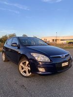 Hyundai i30 2.0 Diesel  sehr sparsam  MFK bis Juni 2027