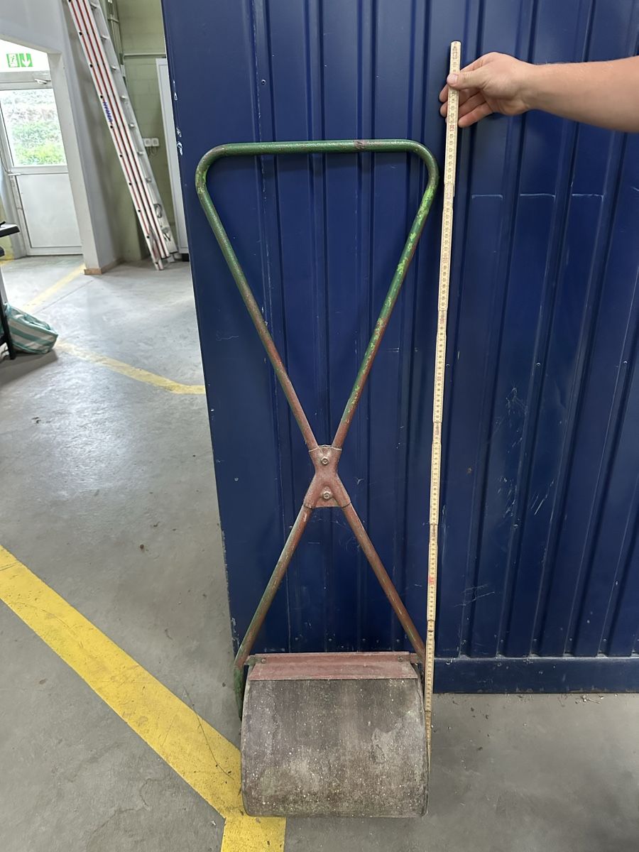 Tous les outils: Rasenwalze – D'occasion à Wittenbach par Mirjam1991 1