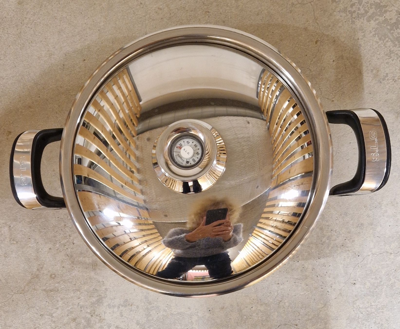 Padelle: HOFFMAN Kochtopf Edelstahl mit Thermometer – Nuovo e nell'imballaggio originale da Zürich venduto da Sissi-Minouche