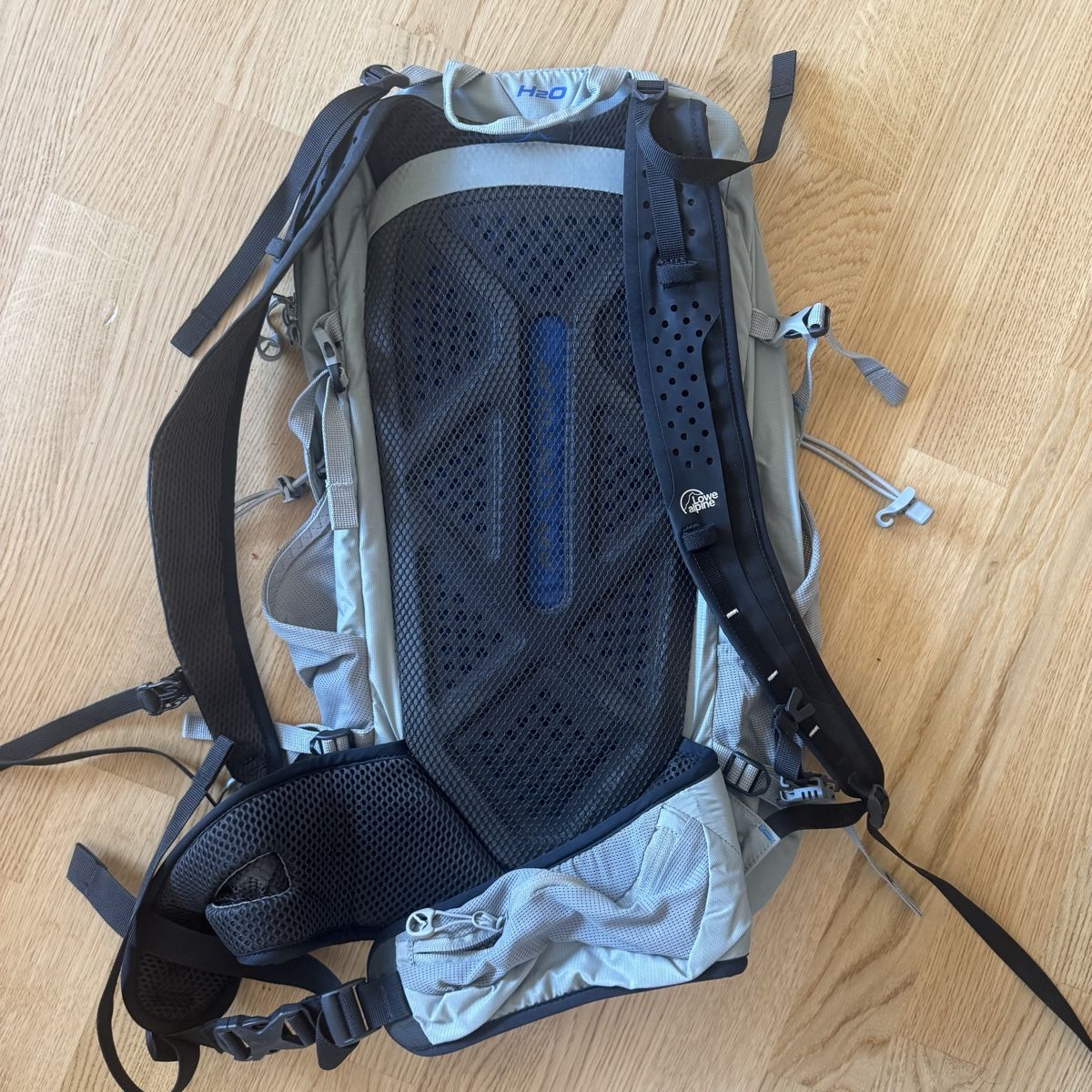 Lowe Alpine Zaini: Lowe Alpin Aeon 27 Rucksack – Usato da Zürich venduto da Kaffimagi 1