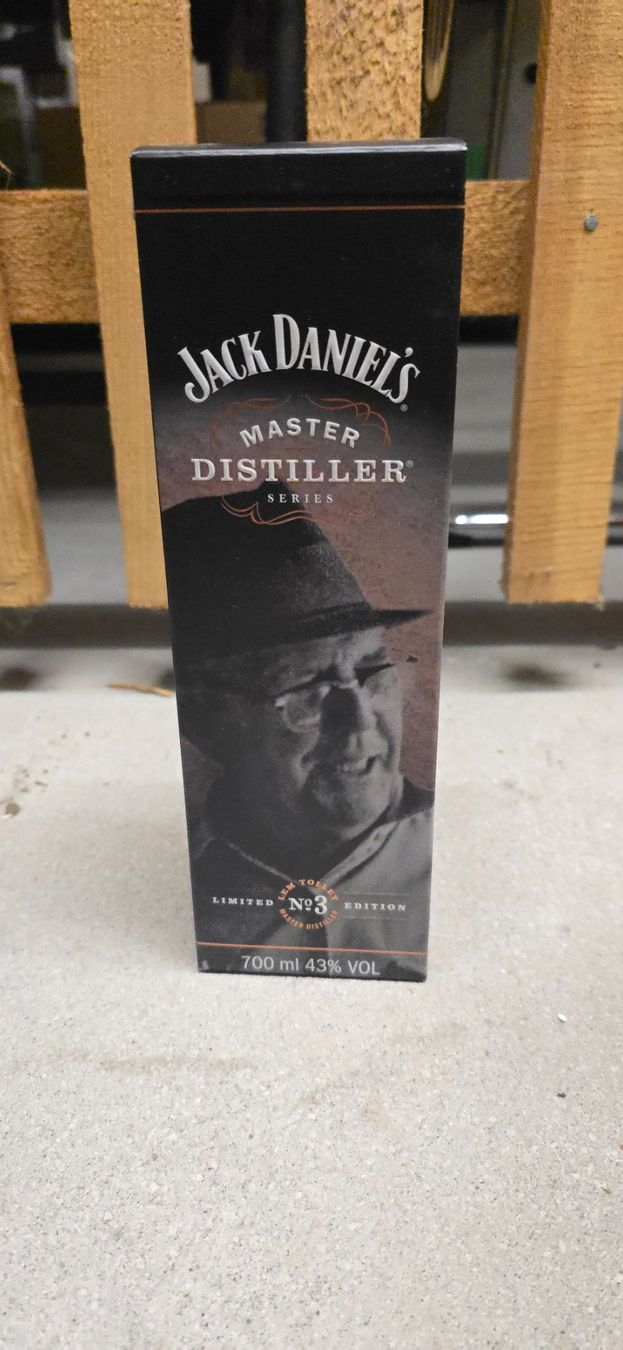 Jack Daniels Bevande alcoliche: Jack Daniels Master Distiller – Nuovo e nell'imballaggio originale da Duebendorf venduto da Necii95 2