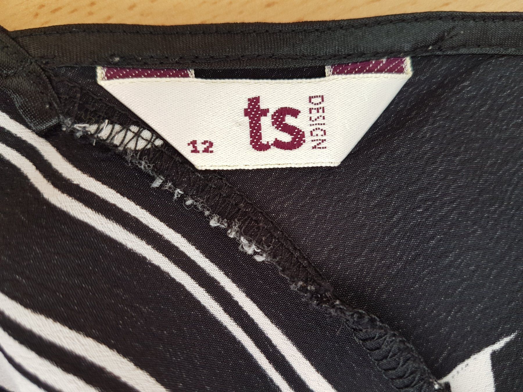 Vestiti: Robe TS desing – Usato da Châtelaine venduto da ing_mb6r 4