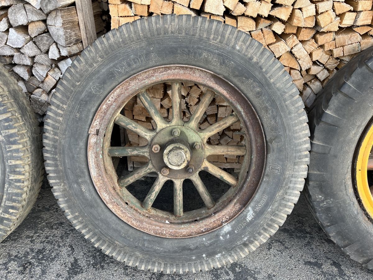 Mercedes-Benz Autocarri: Mercedes Oldtimer Holzspeichenräder gebraucht – Usato da Steinebrunn venduto da moni-ka 3
