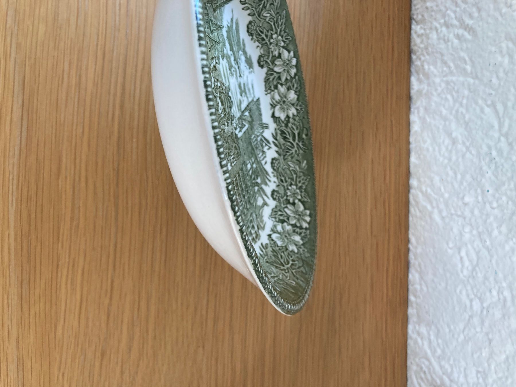 Piatti: Assiette décorative vintage Royal Tudor ware – Usato da Confignon venduto da Gd8 1