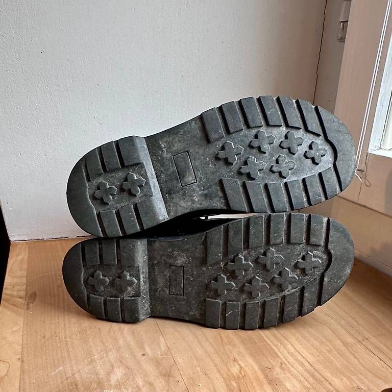 Scarpe per ragazze: Lackstiefel Mädchen 36 – Usato da Malans GR venduto da aicul31 4