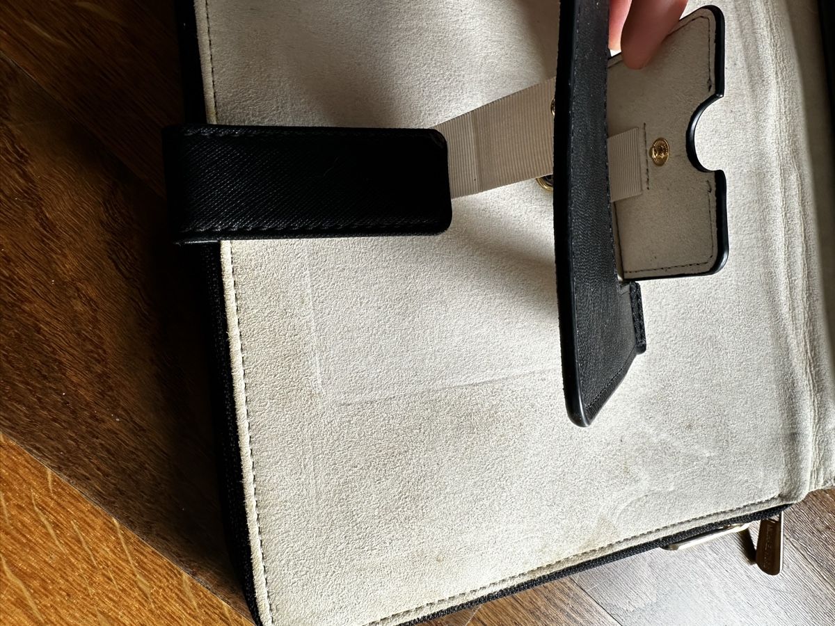 Michael Kors Covers & Borse: Michael Kors iPad cover – Nuovo (secondo la descrizione) da Zürich venduto da Yuece 3