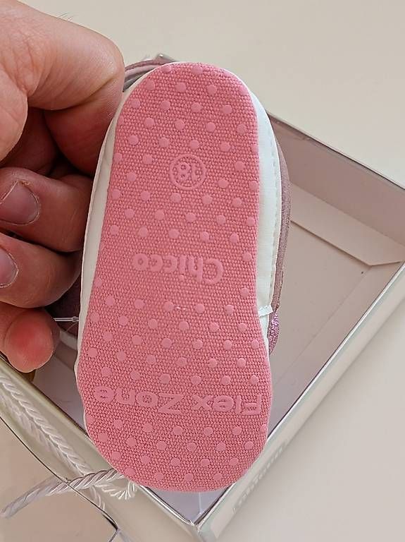 Scarpe per ragazze: Chicco scarpine rosa (18) – Nuovo e nell'imballaggio originale da Arbedo venduto da erw_9rl2