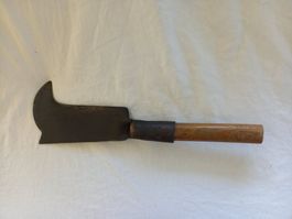 Machette B Bret, outil ancien