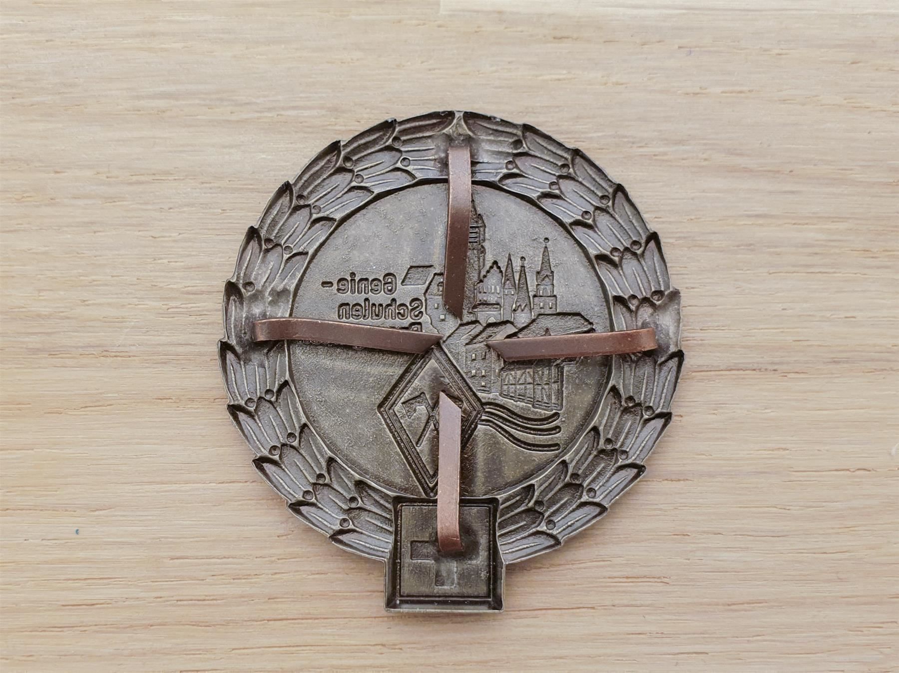 Plaketten & Abzeichen: Béret Emblem Genie Schulen Bremgarten – Gebraucht aus Erlinsbach von S700 1