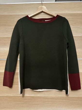 Wool pullover